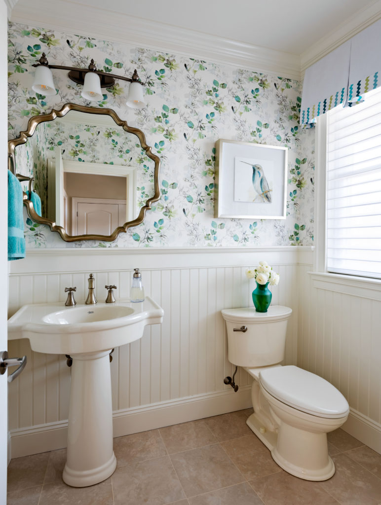 floral wallpaper bathroom design